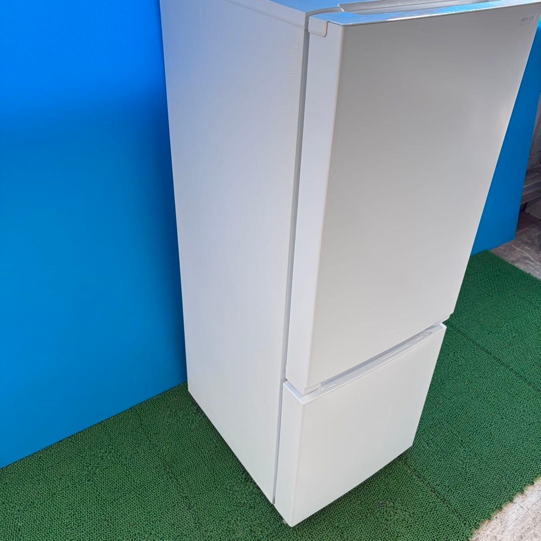 761 極美品　冷蔵庫　小型　一人暮らし　2024年製　200L弱 洗濯機も有