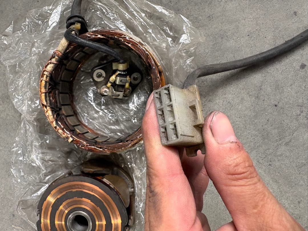 国内物（RC04）CB750F 実動ダイナモ ジェネレーターコイル ステーター