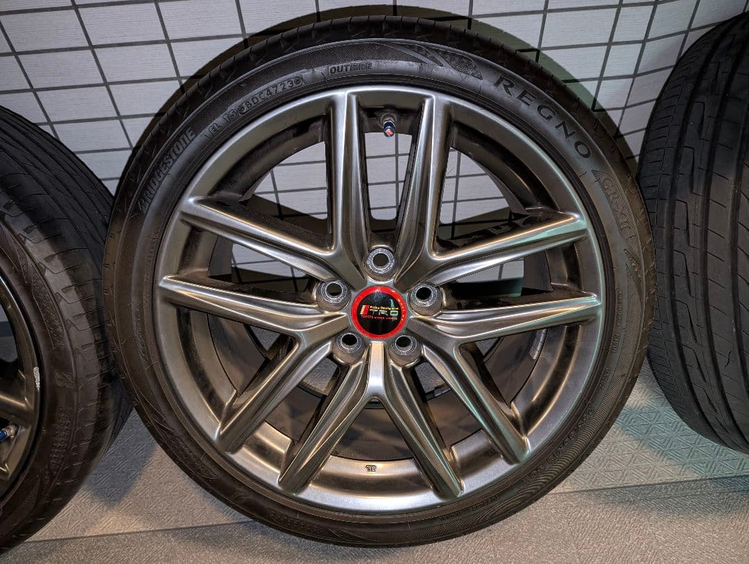 LEXUS IS Fスポーツ　純正18インチホイール　タイヤ付き