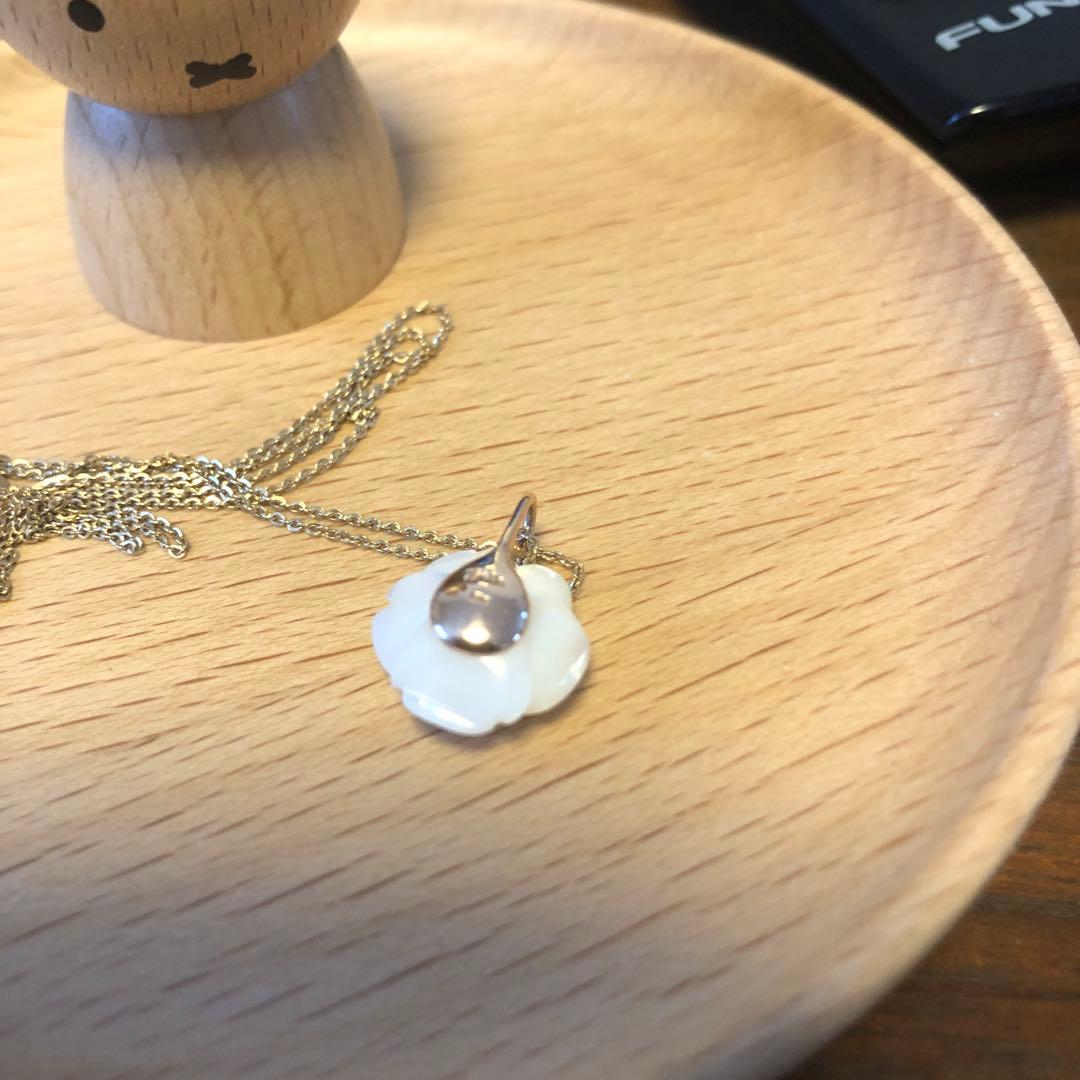 【極美品】レアagete K10 ホワイトローズ　アガット　チャーム