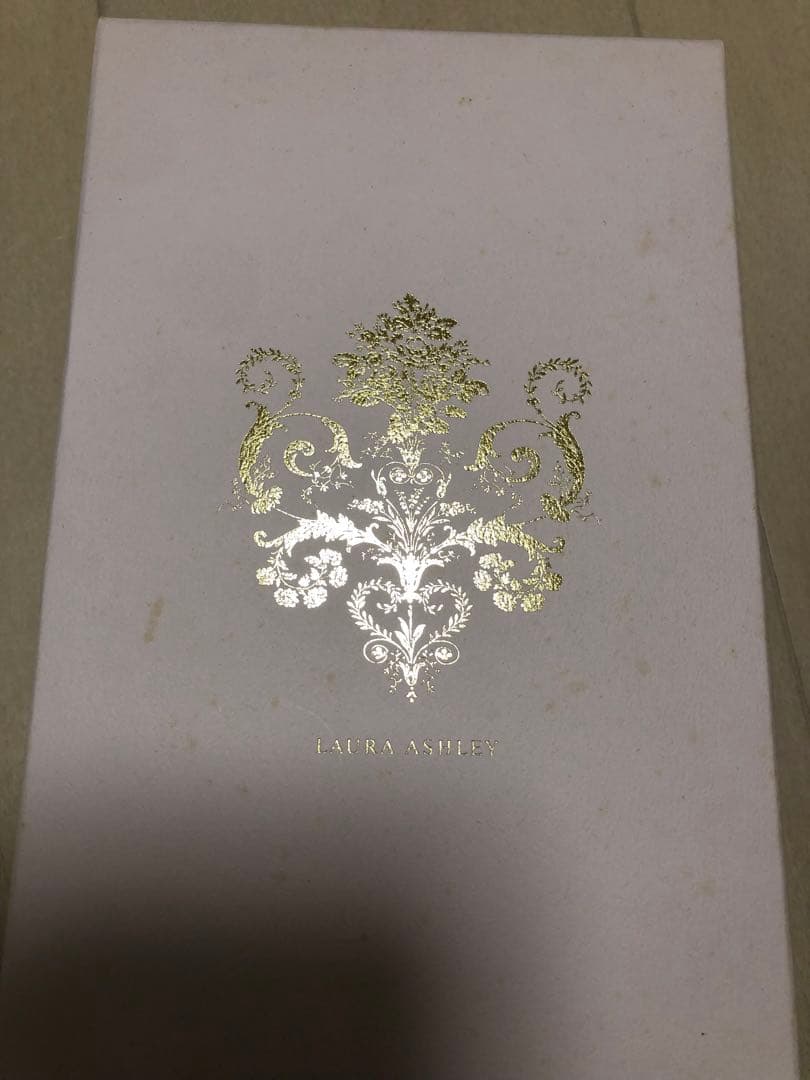 に*読様 ローラアシュレイ　LAURA ASHLEY ジュエリーボックス&シャン