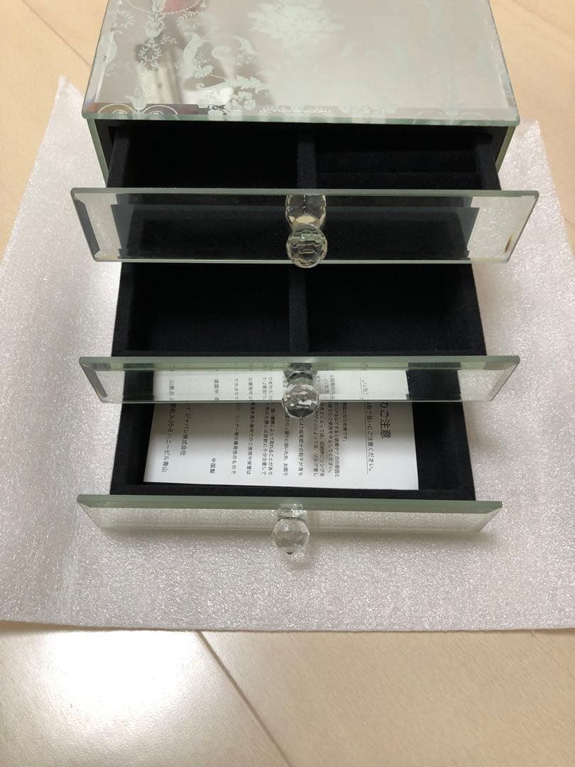 に*読様 ローラアシュレイ　LAURA ASHLEY ジュエリーボックス&シャン