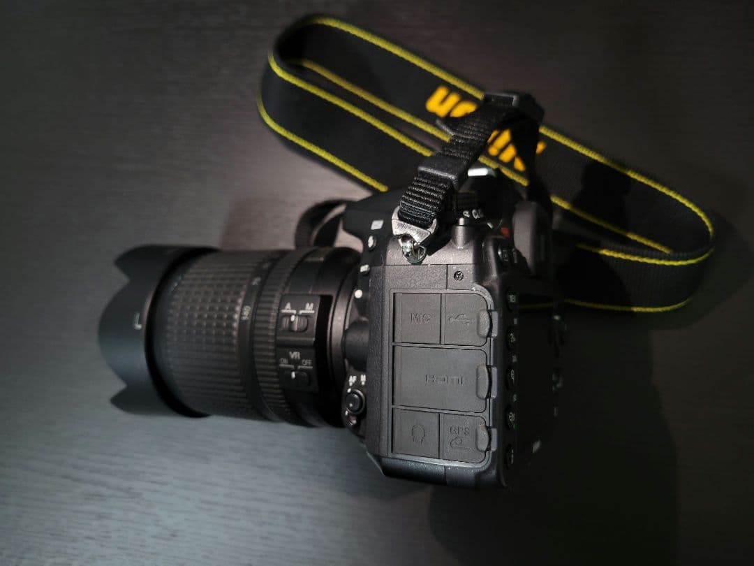 【美品】Nikon D7100 VR 18-105mmキット【元箱付き】