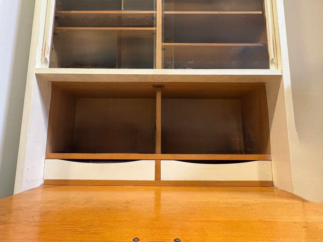 食器棚　ホワイト　ライティングビューロー　収納棚　木製　白