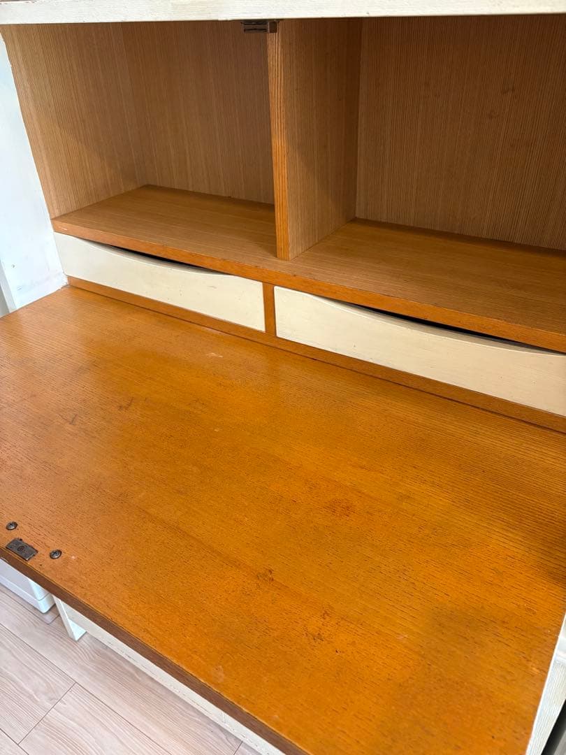 食器棚　ホワイト　ライティングビューロー　収納棚　木製　白