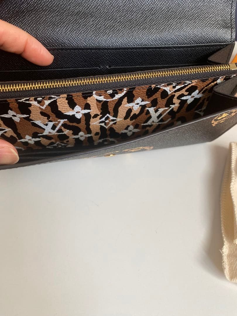 あっこです【希少＊美品】ルイ ヴィトン　ジャングル ポルトフォイユ・サラ