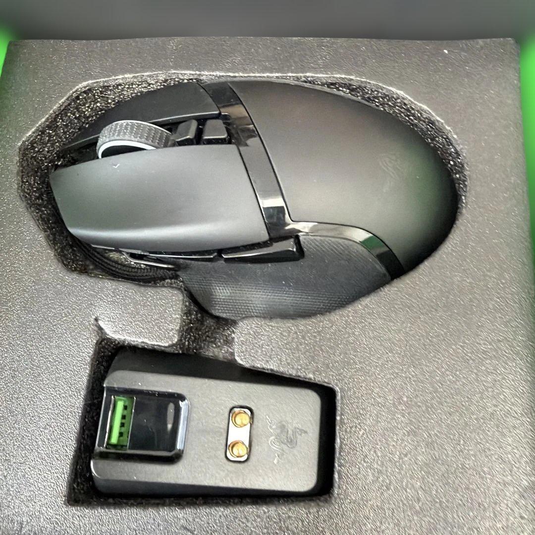 Razer Basilisk Ultimate ワイヤレスゲーミングマウス