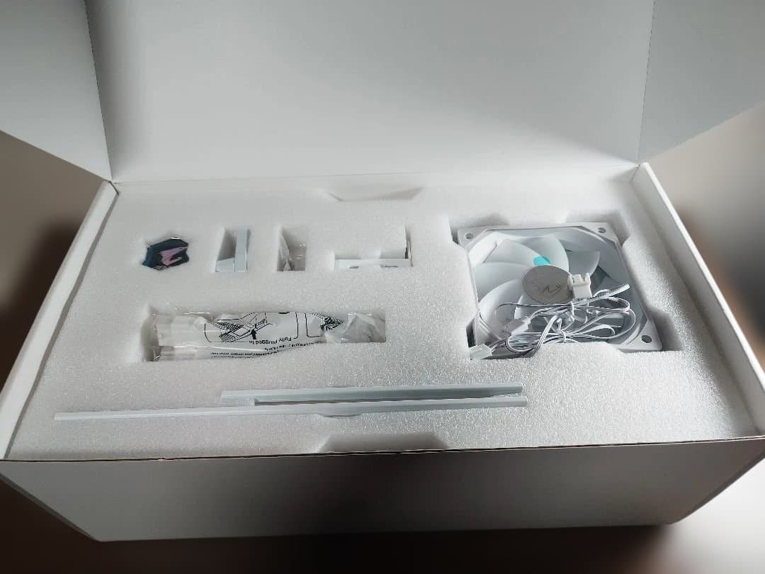 GIGABYTE　AORUS GV-N5090AORUSM ICE-32GD