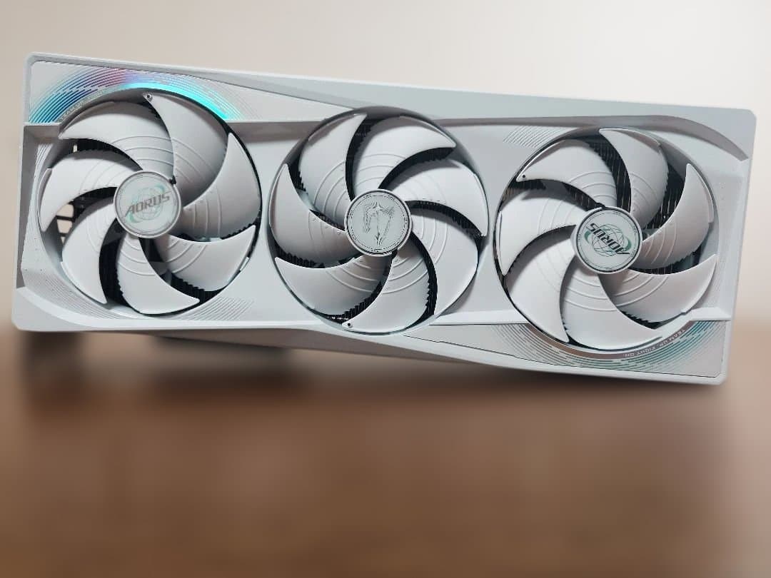 GIGABYTE　AORUS GV-N5090AORUSM ICE-32GD