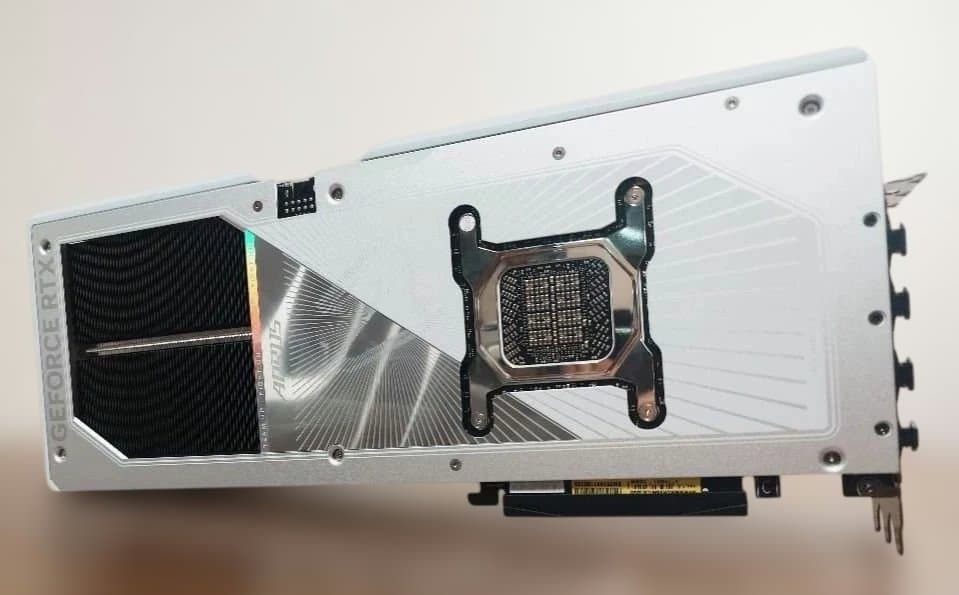 GIGABYTE　AORUS GV-N5090AORUSM ICE-32GD