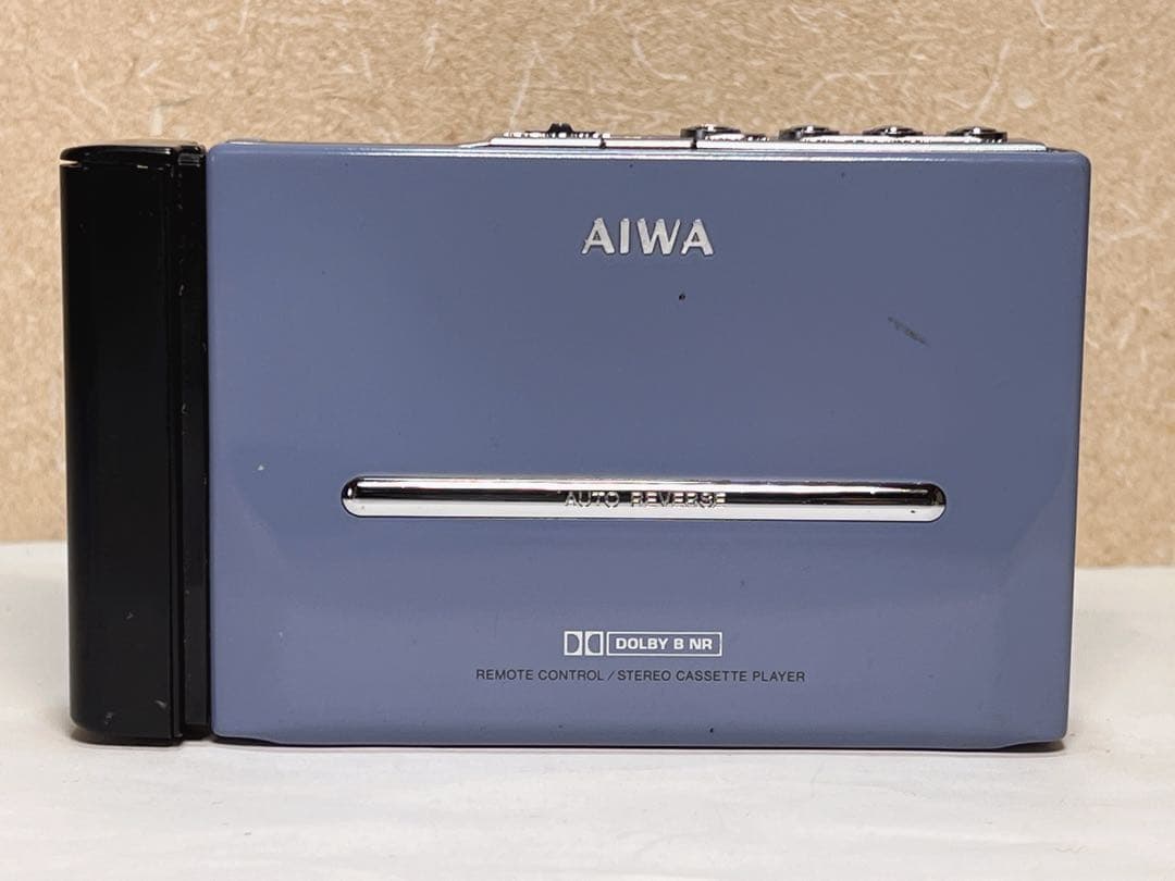 Aiwa HS-PL55 ポータブルステレオカセットプレーヤー。