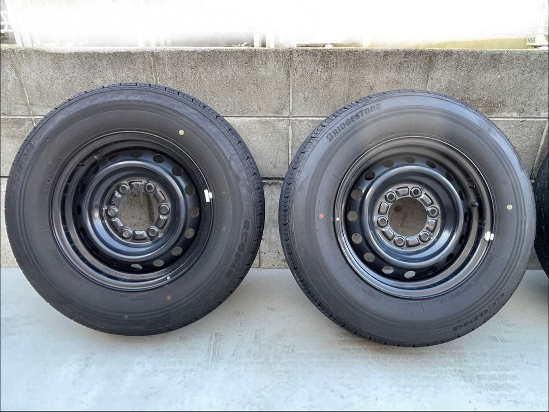 ハイエース　ブリヂストン 195/80R15 LT タイヤ ホイール セット4本