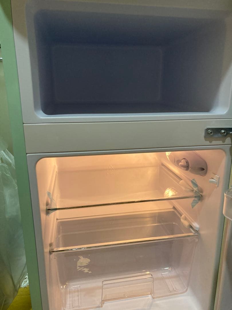 2024年製　アイリスオーヤマ　ノンフロン冷凍冷蔵庫 81L PRR-082D