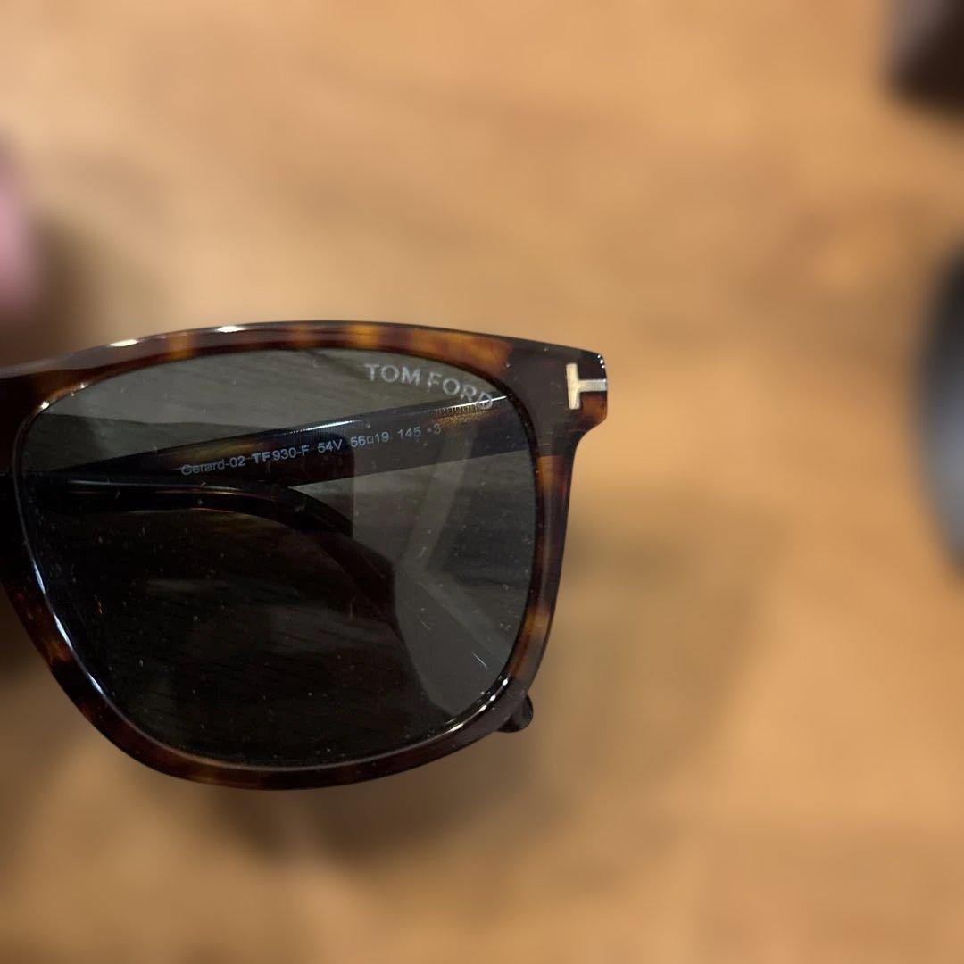 ＴＫ　新品未使用　TOM FORD TF930-F トムフォード 56A