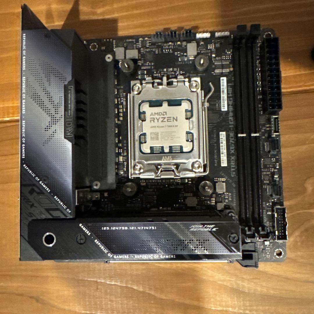 ASUS ROG STRIX x670e itx GAMING マザーボード