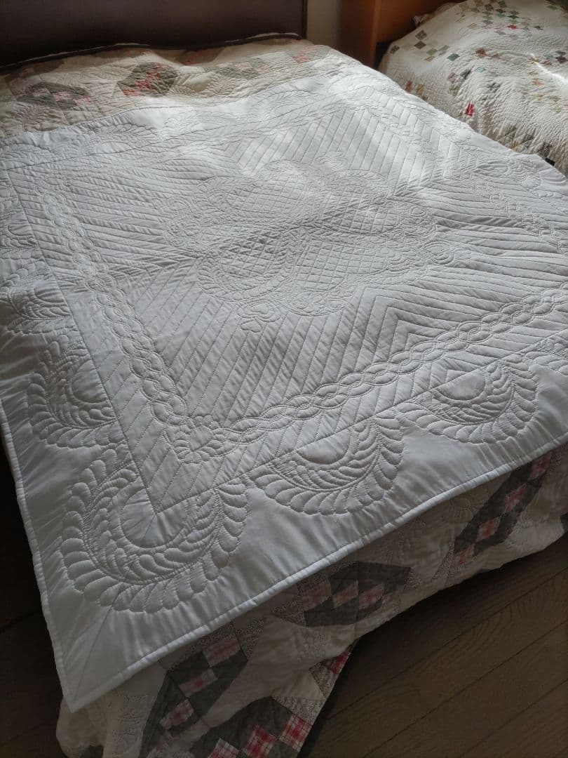 専用パッチワークキルトタペストリー他の方の購入不可です。