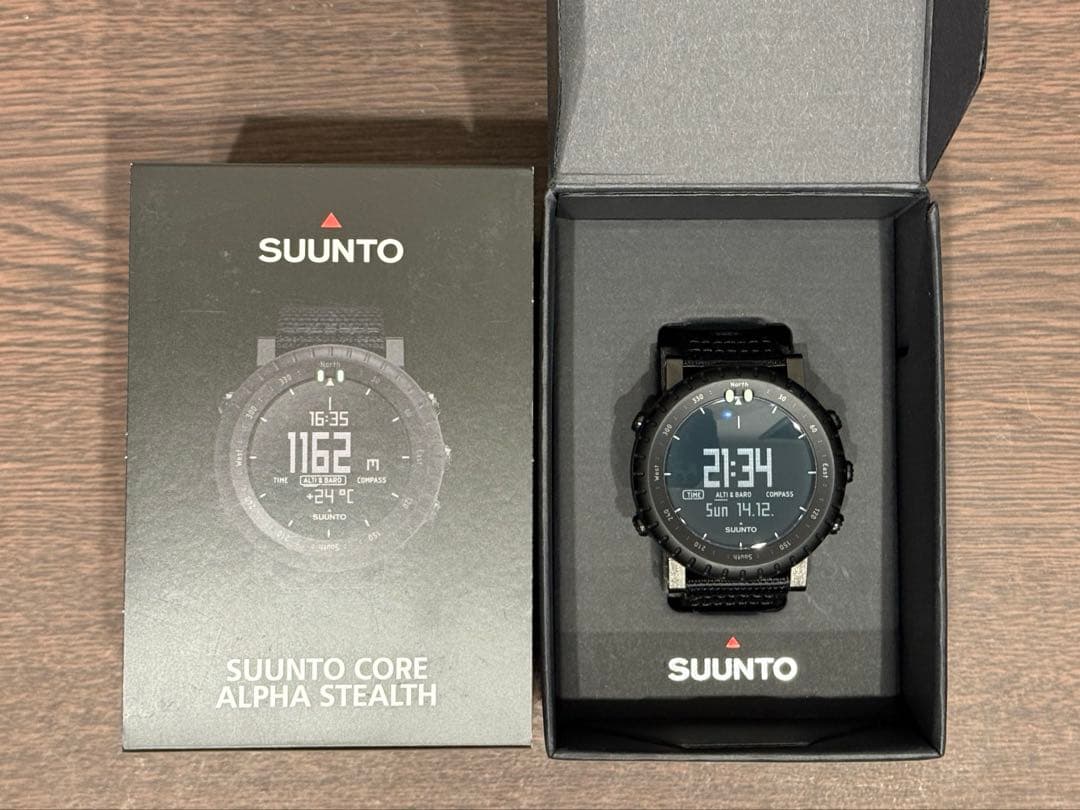SUUNTO CORE ALPHA STEALTH スント アルファ 腕時計