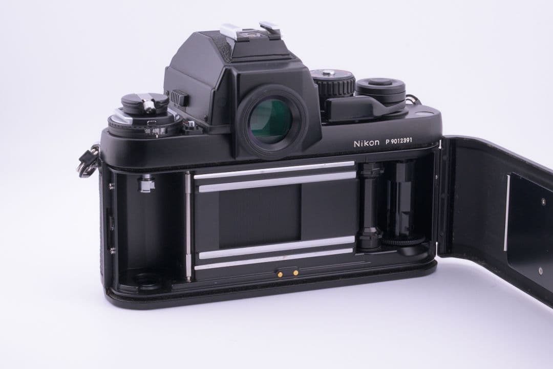 フィルムカメラ Nikon F3P + Ai-S 50mm F1.2