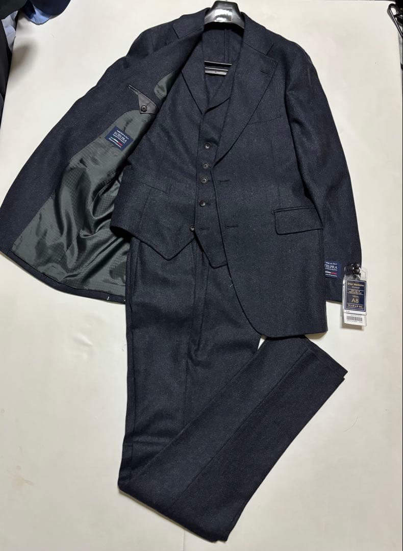 D'or Homme ドームオム　スリーピーススーツ　ウール　ネイビー　A8