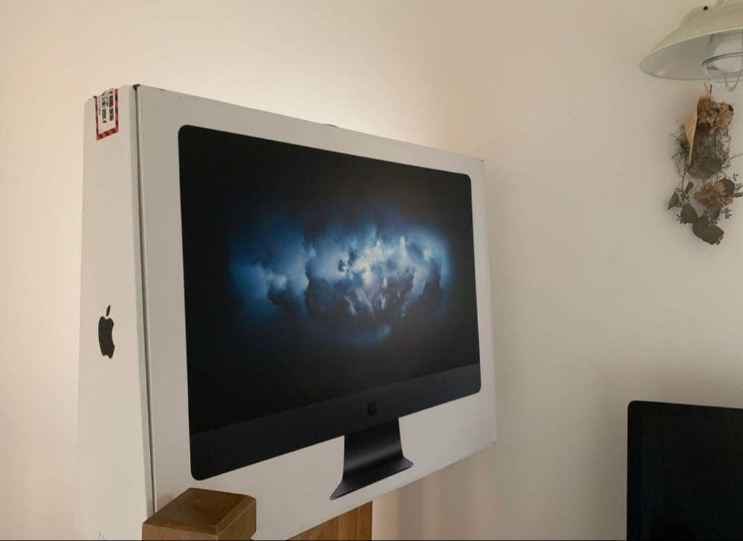 Apple iMac Pro 10Core 20Thread ハイスペ！