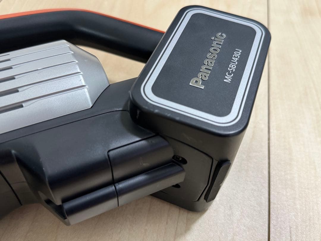 Panasonic コードレススティック掃除機 オレンジ MC-SBU430J