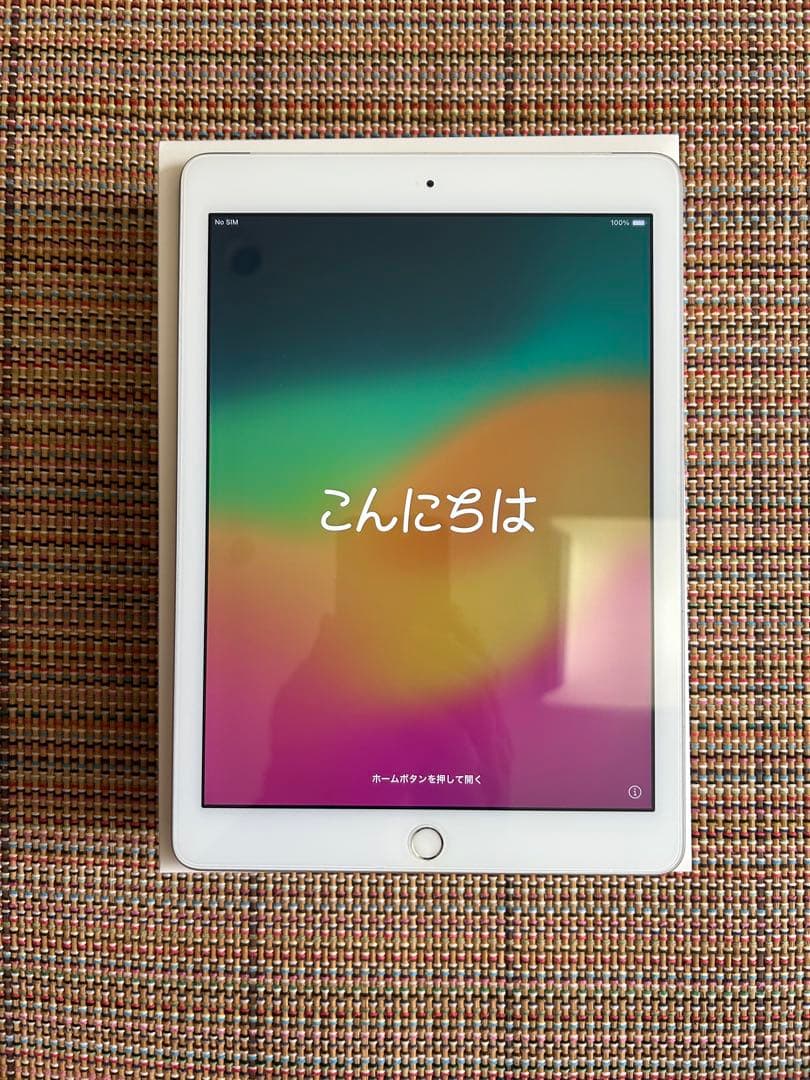 iPad 第6世代 128GB SIMフリー