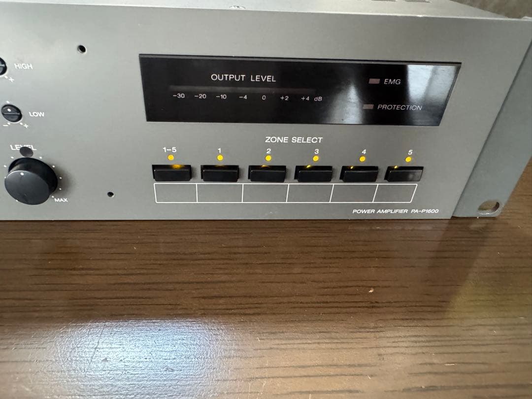 SONY パワーアンプ PA-P1600