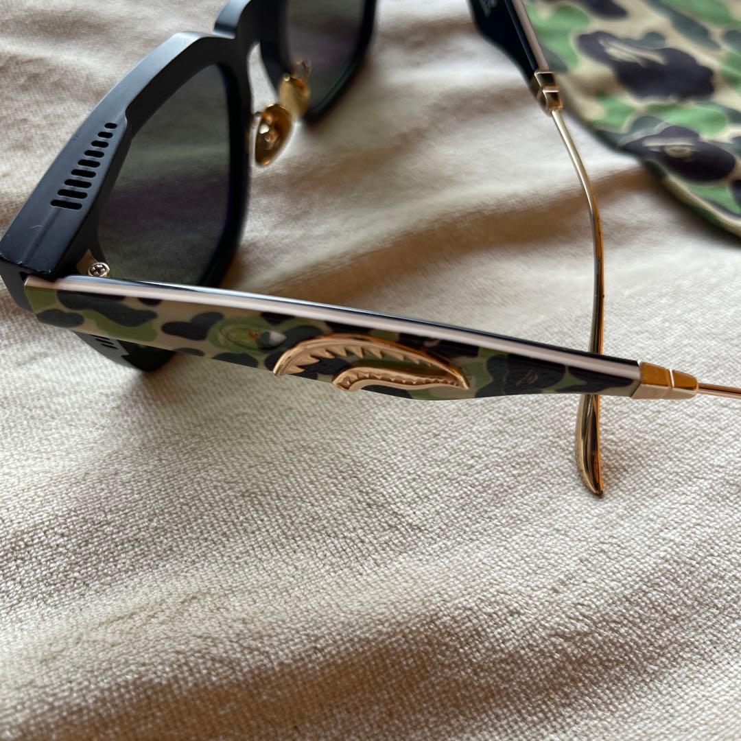 A BATHING APE カモフラージュ サングラス