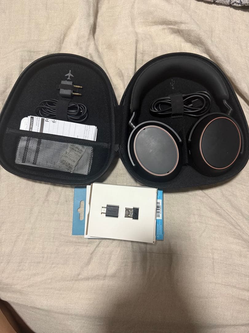 ゼンハイザー　SENNHEISER MOMENTUM 4 Wireless