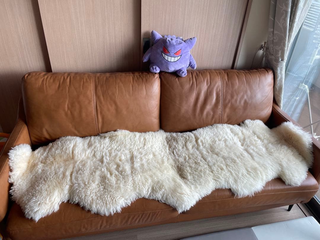 【値下げ】ラムスキン ムートンラグ　羊皮ラグ　200センチ