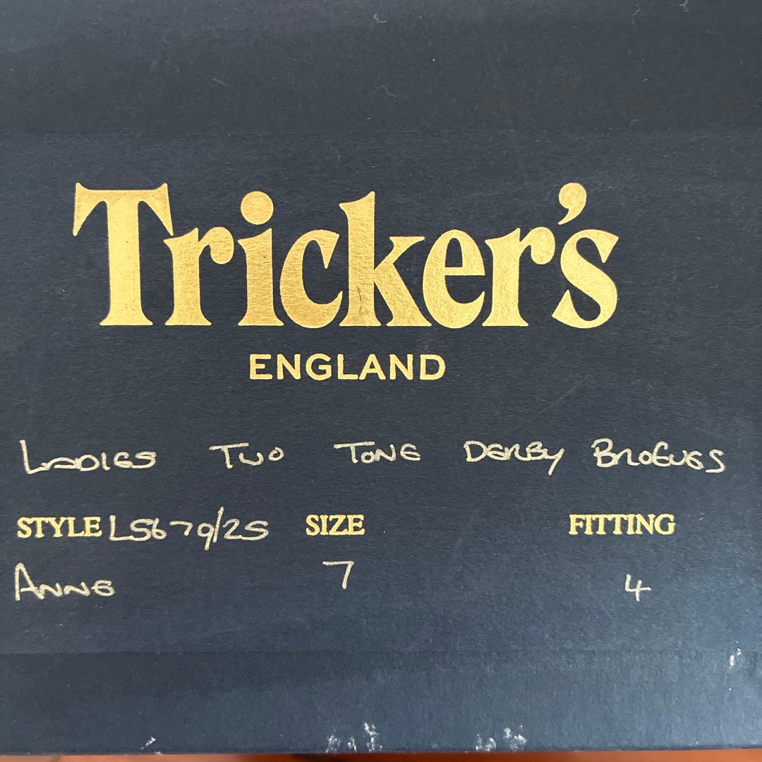 Tricker's ウィングチップ ドレスシューズ ホワイト・シルバー