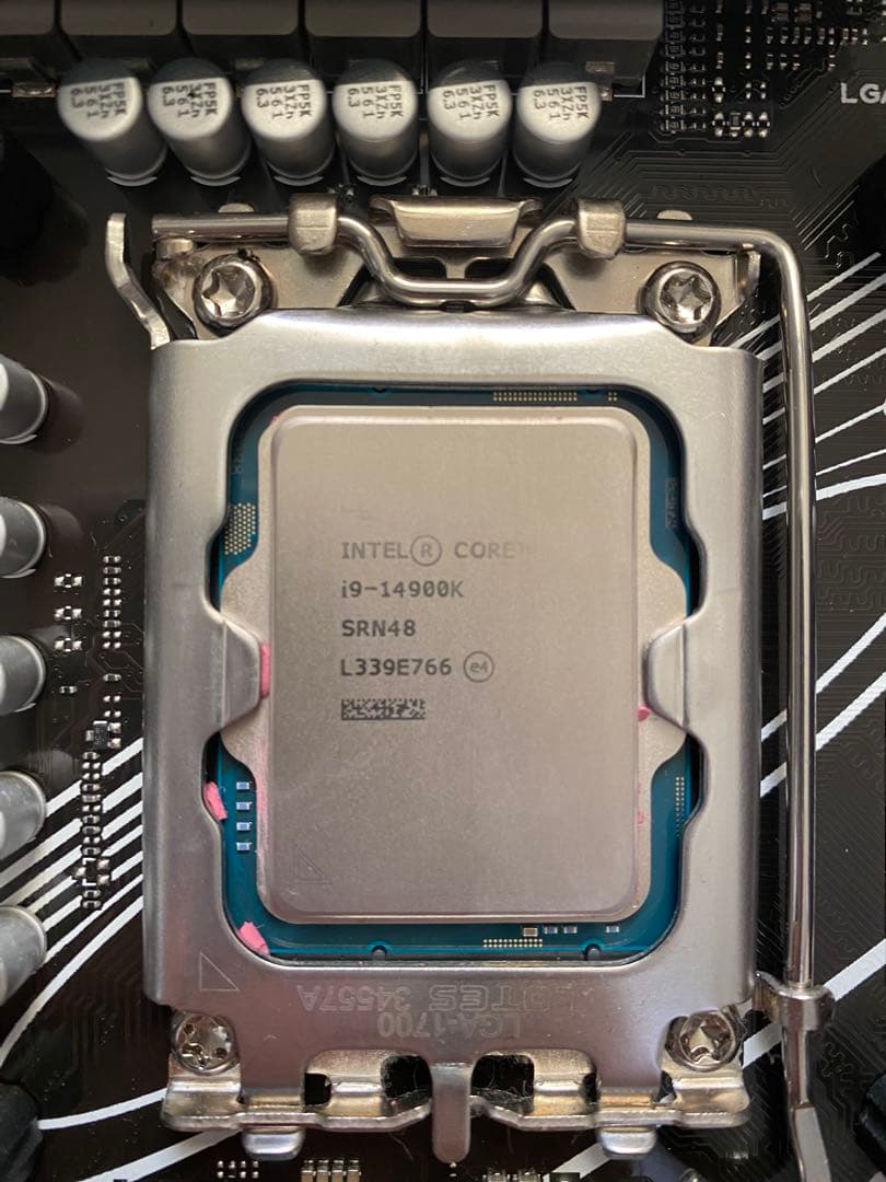 Intel Core i9-14900K ＆ ASUS Z790マザーボード