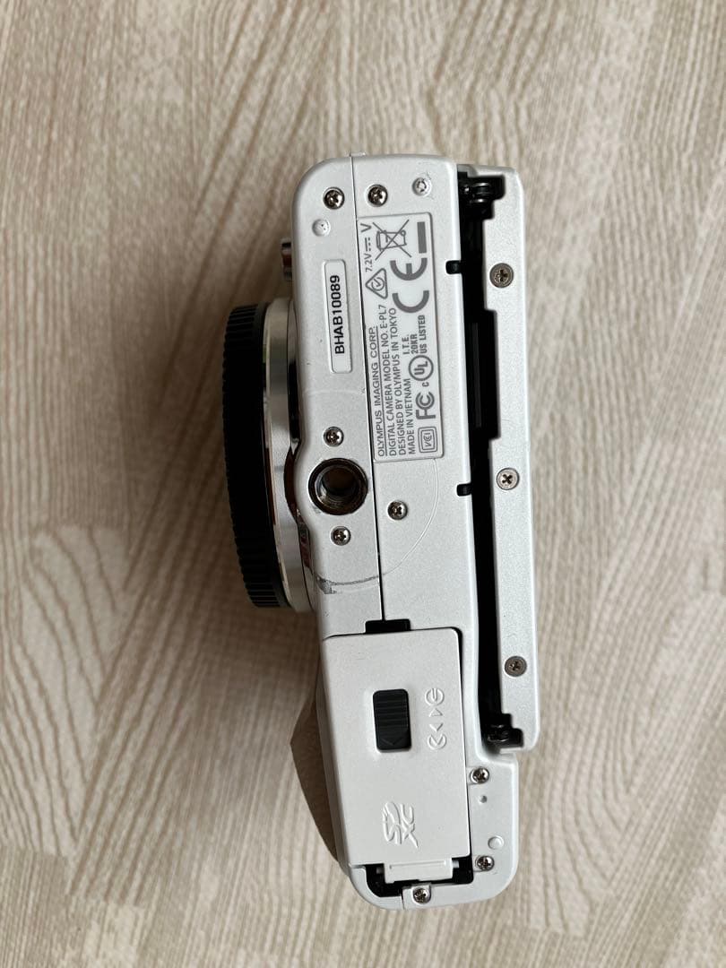 OLYMPUS PEN Lite e-pl7 ミラーレス一眼　ジャンク品