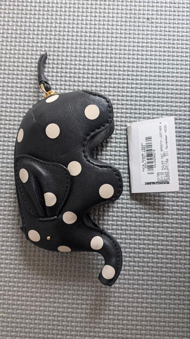 Kate Spade 象型ケース 黒/白