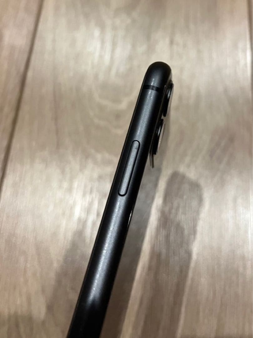 iPhone 11 64GB 付属品付き　SIMフリー