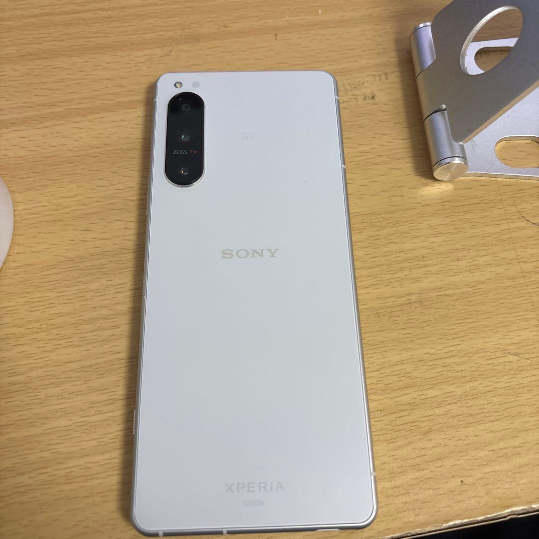 交渉あり　SONY Xperia 5iv ホワイト 本体 sog09