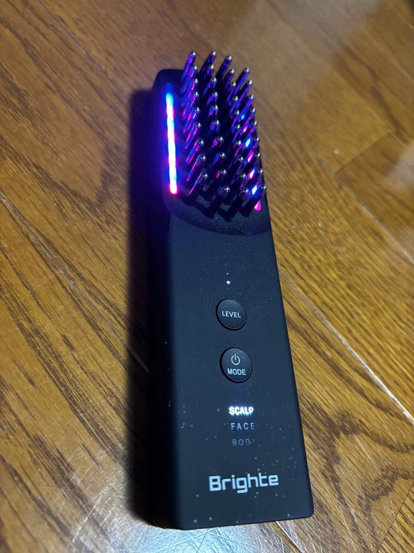 電気バリブラシ　顔と頭皮　最新型　Brighte LED美顔器