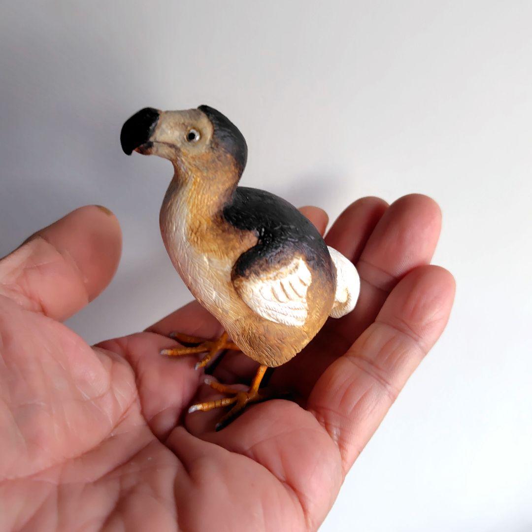 小さなバードカービング 偉大なるドードー鳥 最後の1羽 野鳥 木彫り