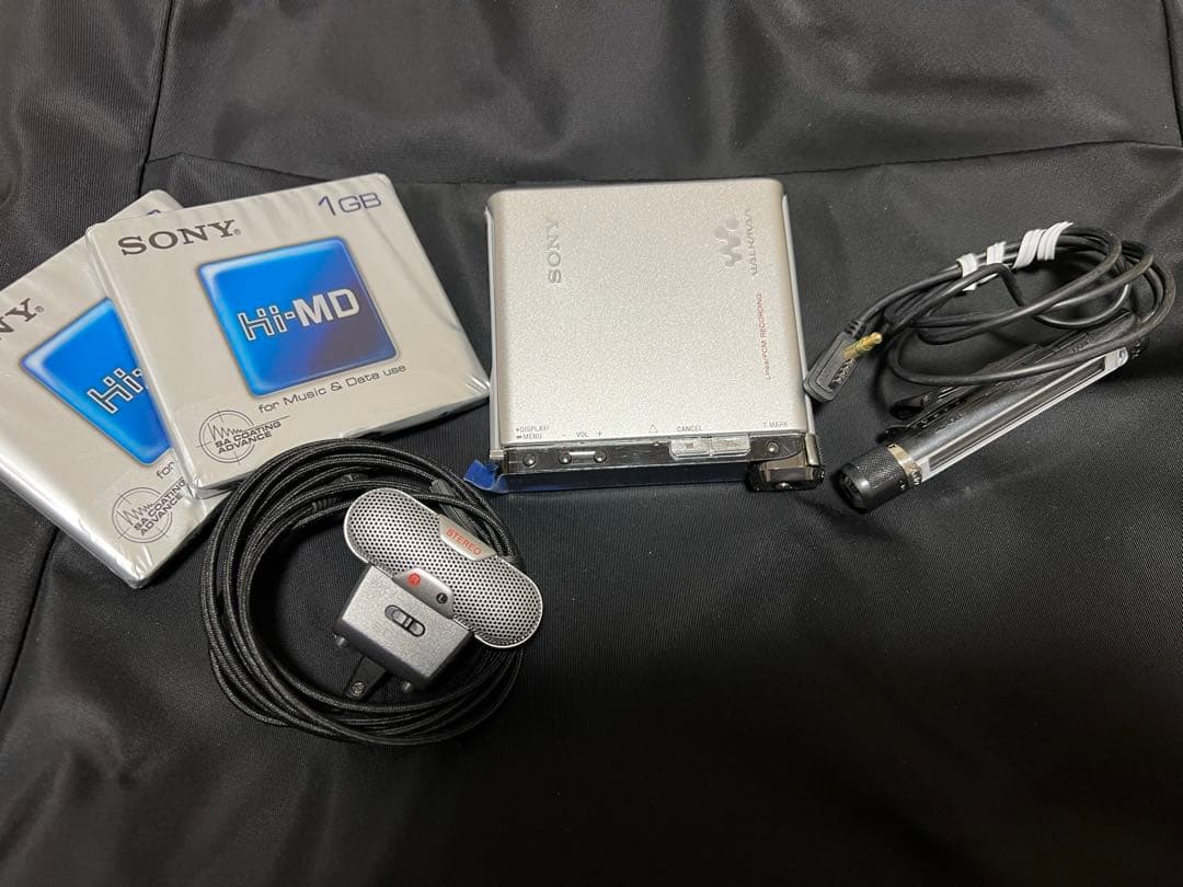 SONY　Hi-MD WALKMAN MZ-RH1ソニー