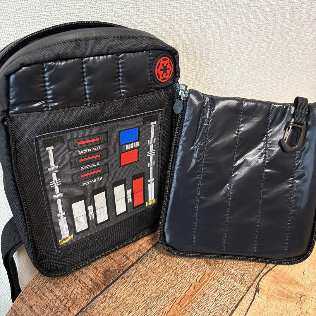 【希少】Columbia× STAR WARS ダース・ベイダー ボディバッグ