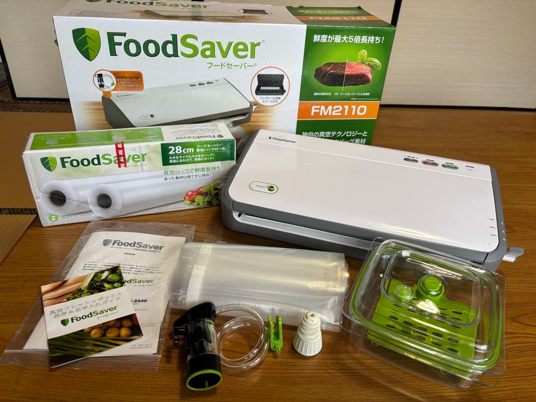 美品⟡.*フードセーバーFM2110 専用パックロール付き【中古品】