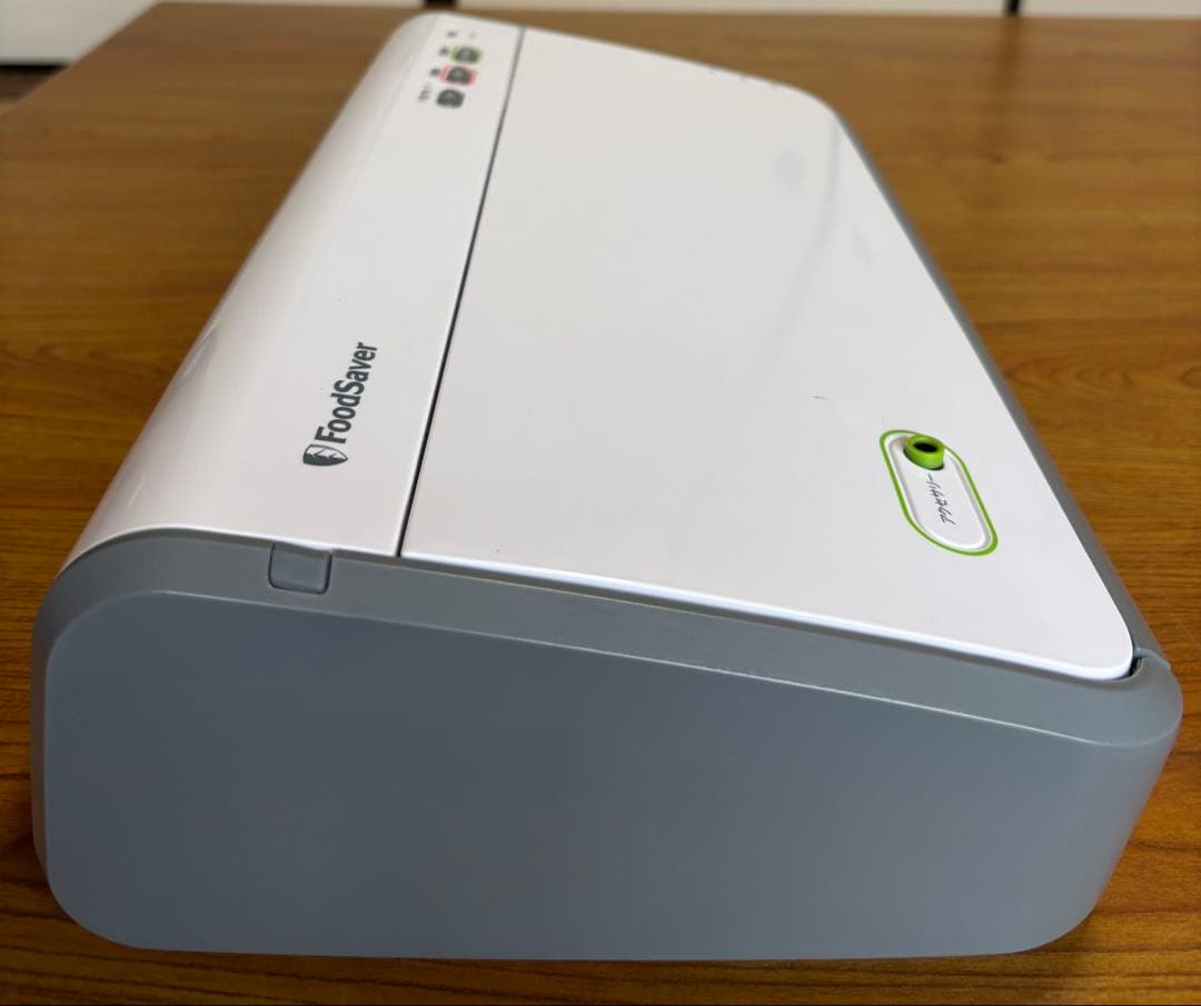 美品⟡.*フードセーバーFM2110 専用パックロール付き【中古品】