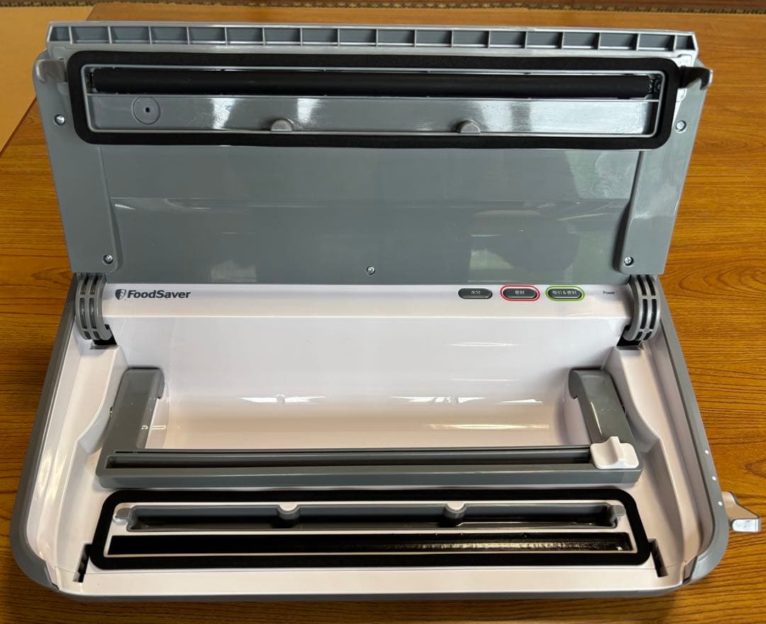 美品⟡.*フードセーバーFM2110 専用パックロール付き【中古品】