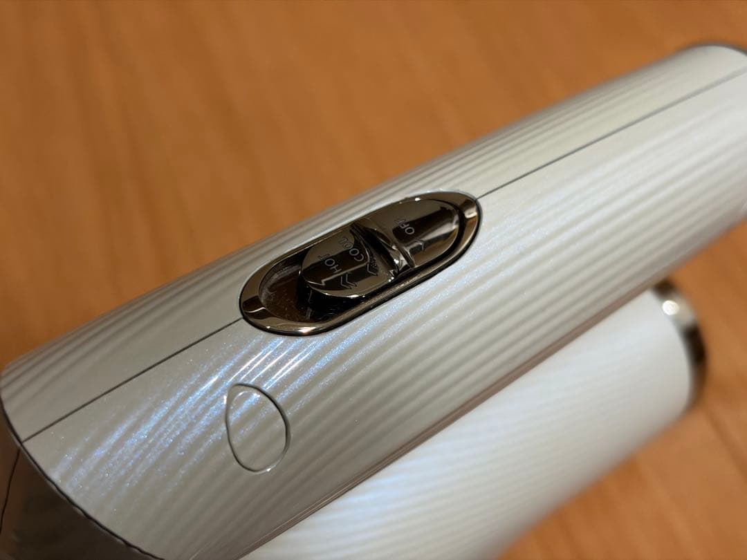 【ジャンク】リファビューテックドライヤー SMART ホワイト / ReFa