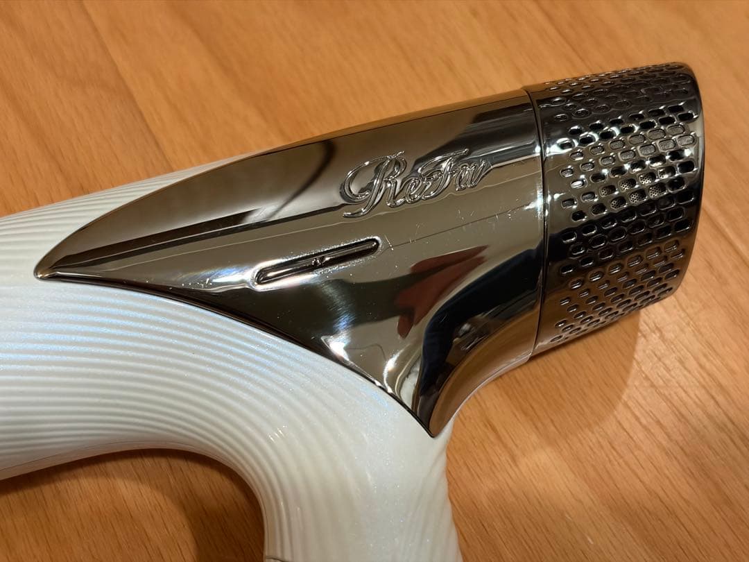 【ジャンク】リファビューテックドライヤー SMART ホワイト / ReFa