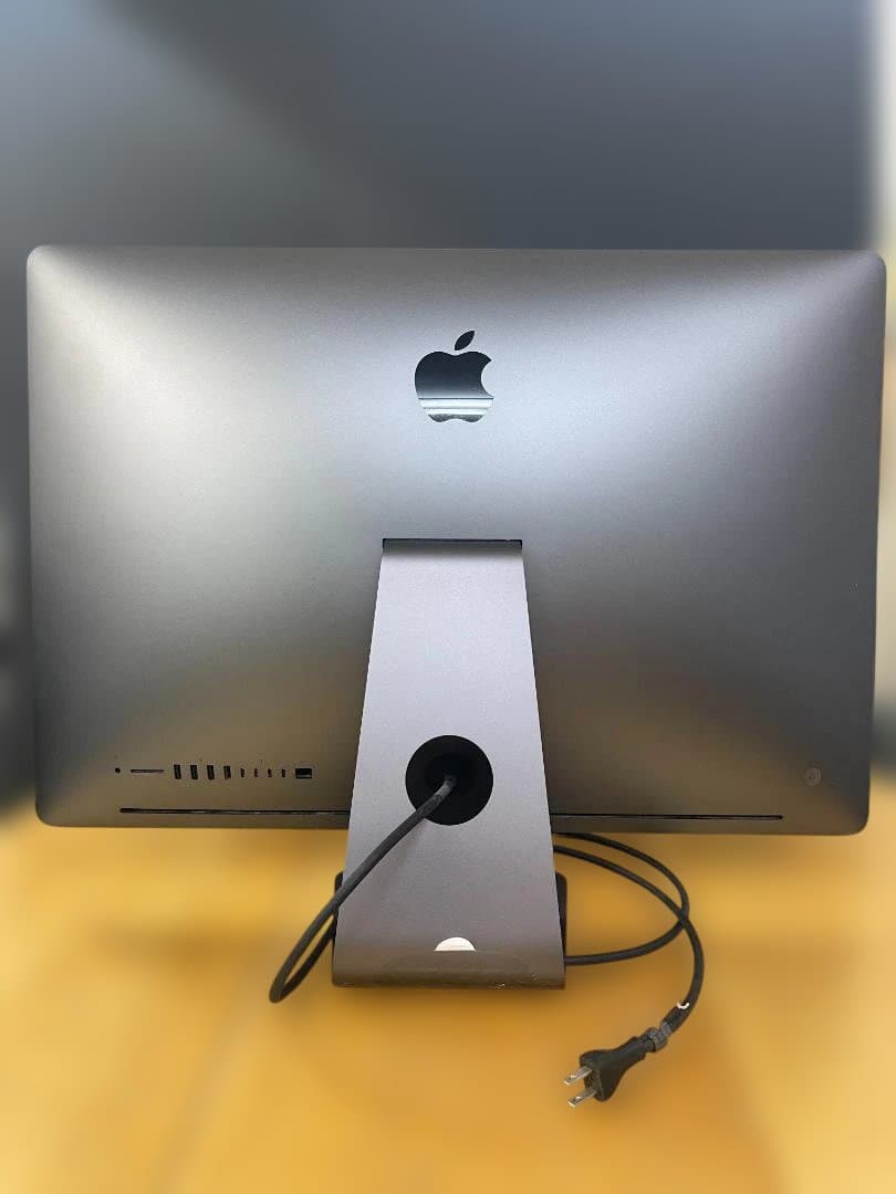 iMac pro 27インチ　2TB