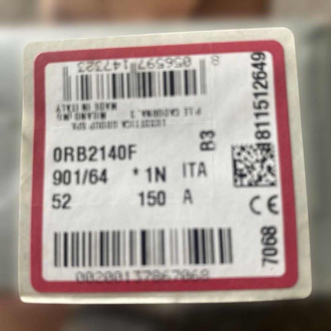 Ray-Ban Wayfarer ブラック サングラス ケース付き