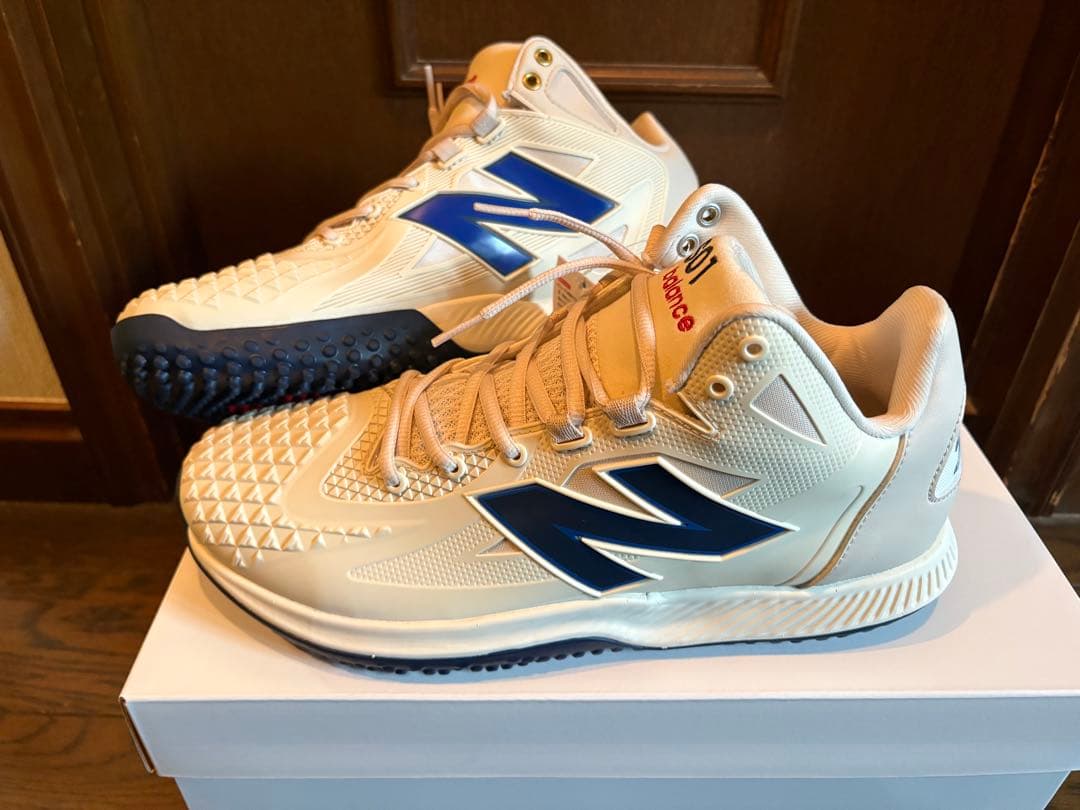 ニューバランス FuelCell Ohtani 1 Trainer