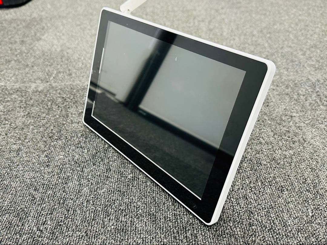 最新ワイヤレス防犯カメラ4台セット500万画素タッチパネル1TB HDD内蔵付き