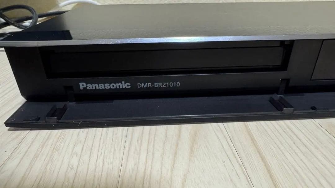 パナソニックブルーレイディスクレコーダDMR-BRZ1010 3番組 1TB